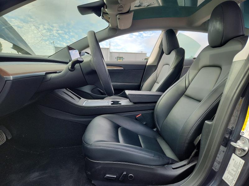 46942696 :رقم المزاد ، 5YJ3E1EA1PF604318 vin ، 2023 Tesla Model 3 مزاد بيع