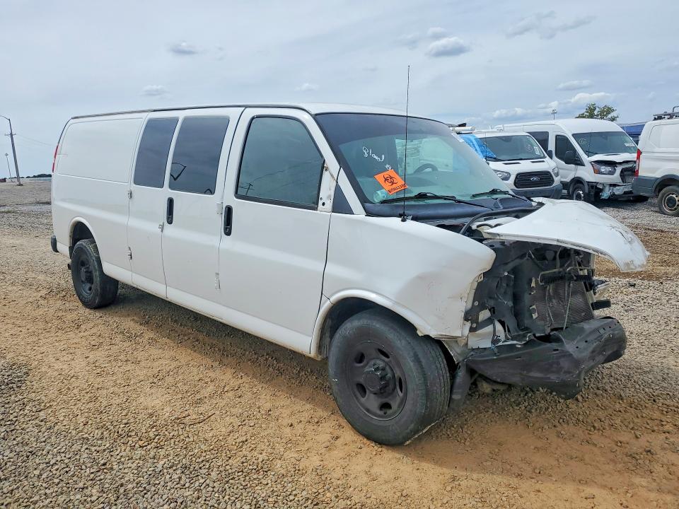 2015 Chev Express G2500 მანქანა იყიდება აუქციონზე, vin: 1GCWGGCF4F1263870, აუქციონის ნომერი: 49789926