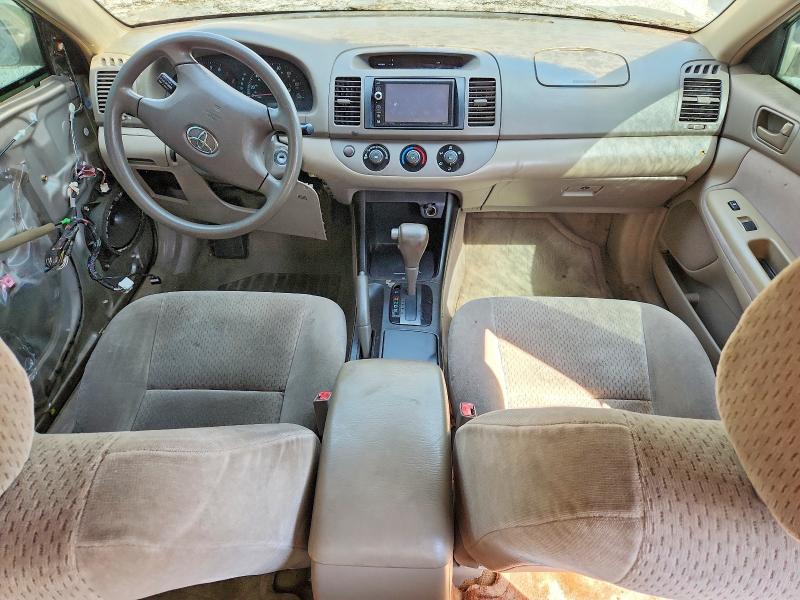49041026 :رقم المزاد ، 4T1BE32K32U035939 vin ، 2002 Toyota Camry مزاد بيع