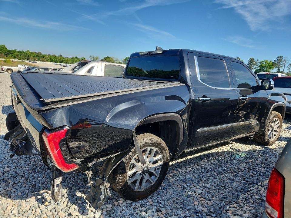 Продажа на аукционе авто 2025 Toyota Tundra, vin: 5TFMC5DB2SX101133, номер лота: 49449606