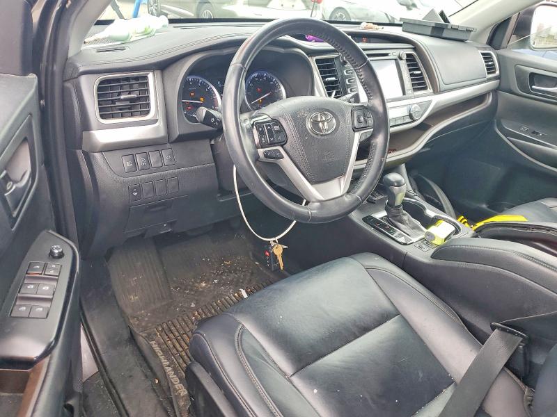50766466 :رقم المزاد ، 5TDJZRFHXKS953407 vin ، 2019 Toyota Highlander مزاد بيع