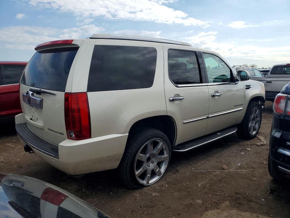 47450116 :رقم المزاد ، 1GYFK63808R202329 vin ، 2008 Cadillac Escalade مزاد بيع