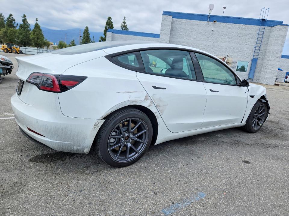 Продаж на аукціоні авто 2021 Tesla Model 3, vin: 5YJ3E1EAXMF052099, номер лоту: 51353076