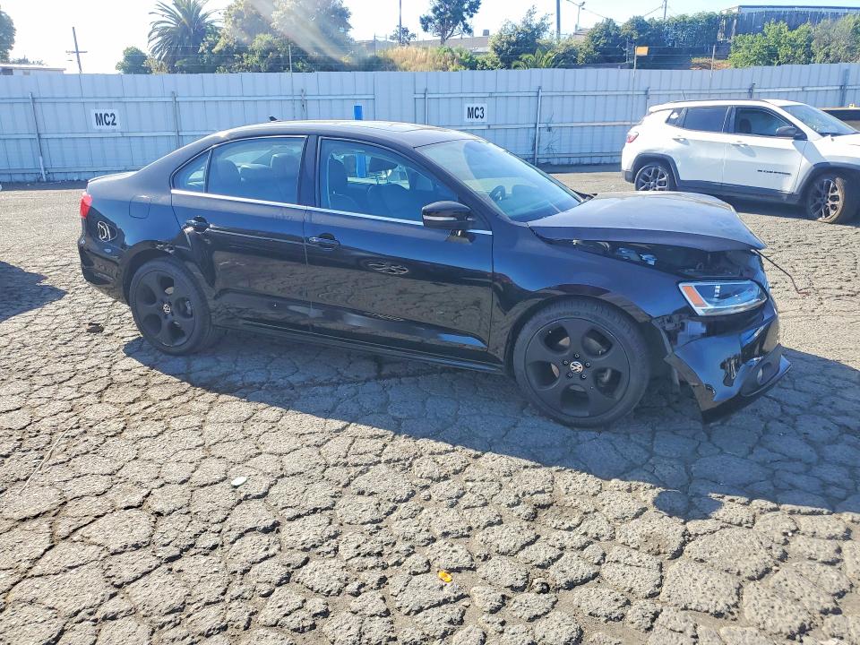 Продажа на аукционе авто 2013 Volkswagen Jetta, vin: 3VWLP7AJ2DM450970, номер лота: 49143016