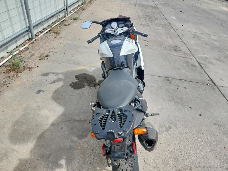 2013 Bmw K1300 მანქანა იყიდება აუქციონზე, vin: WB1050900DZV94821, აუქციონის ნომერი: 50960546