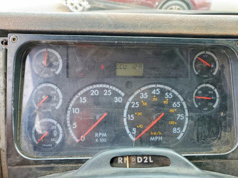 Продажа на аукционе авто 2001 Freigliner F60, vin: 1FVABPBW91HH55621, номер лота: 49285966