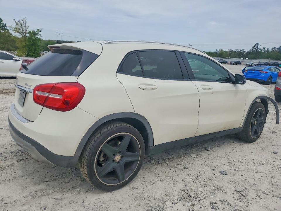 2015 Mercedes-benz Gla მანქანა იყიდება აუქციონზე, vin: WDCTG4GB3FJ038004, აუქციონის ნომერი: 47569996