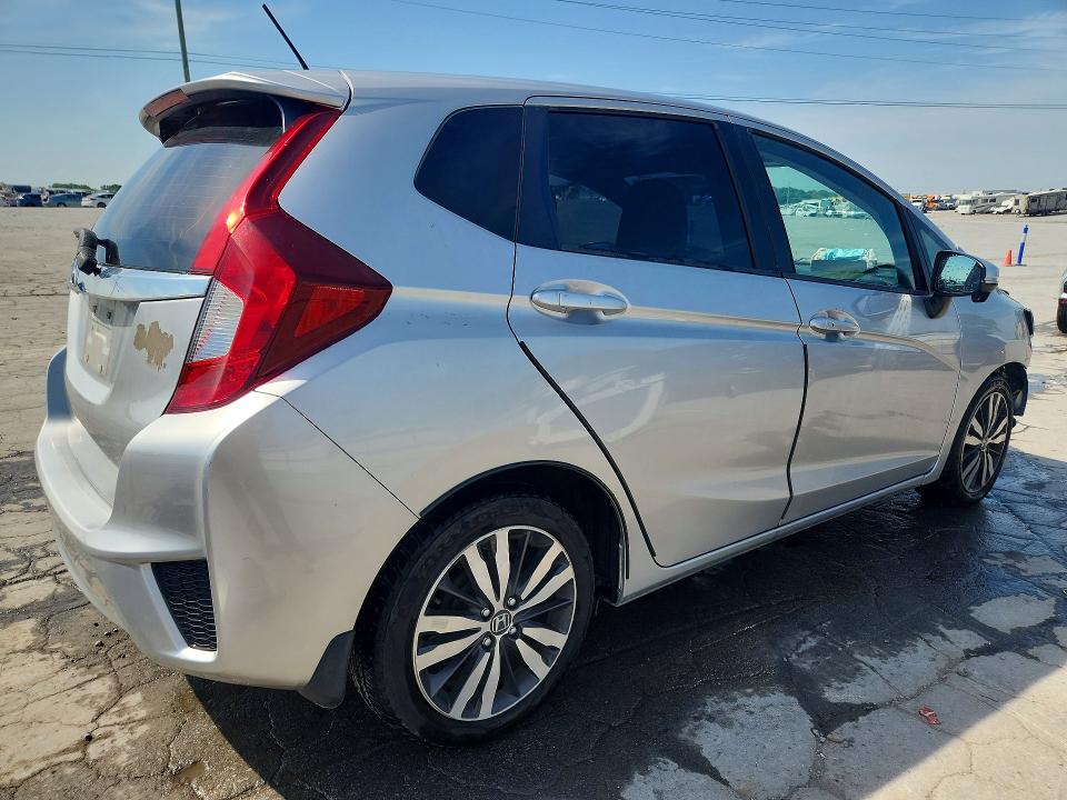 50612156 :رقم المزاد ، JHMGK5H78GS011381 vin ، 2016 Honda Fit مزاد بيع