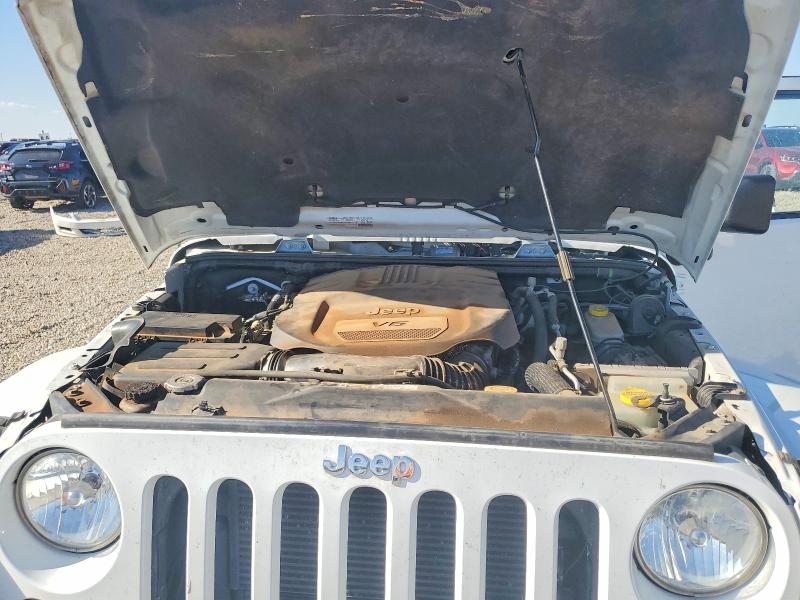 Продажа на аукционе авто 2015 Jeep Wrangler Unlimited, vin: 1C4BJWEG2FL630933, номер лота: 50095916