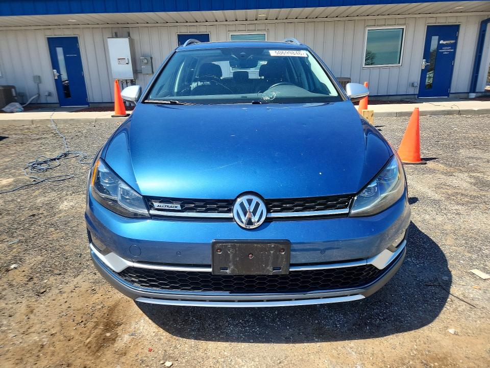 Продажа на аукционе авто 2019 Volkswagen Golf Alltrack, vin: 3VWH17AUXKM520245, номер лота: 50699846