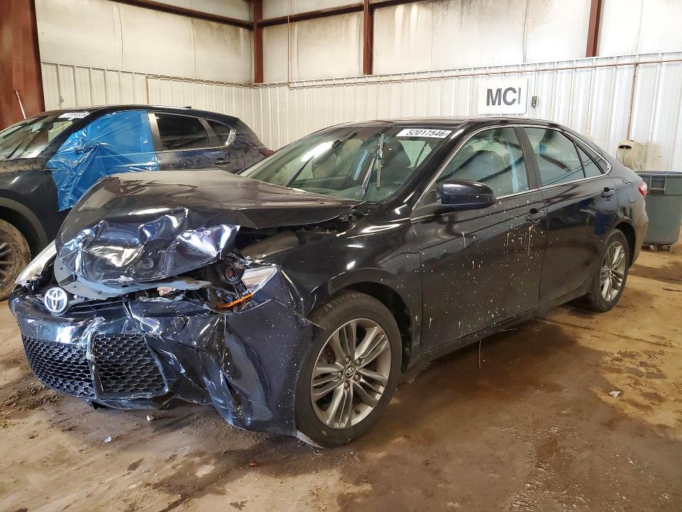 52017546 :رقم المزاد ، 4T1BF1FK2HU299089 vin ، 2017 Toyota Camry مزاد بيع
