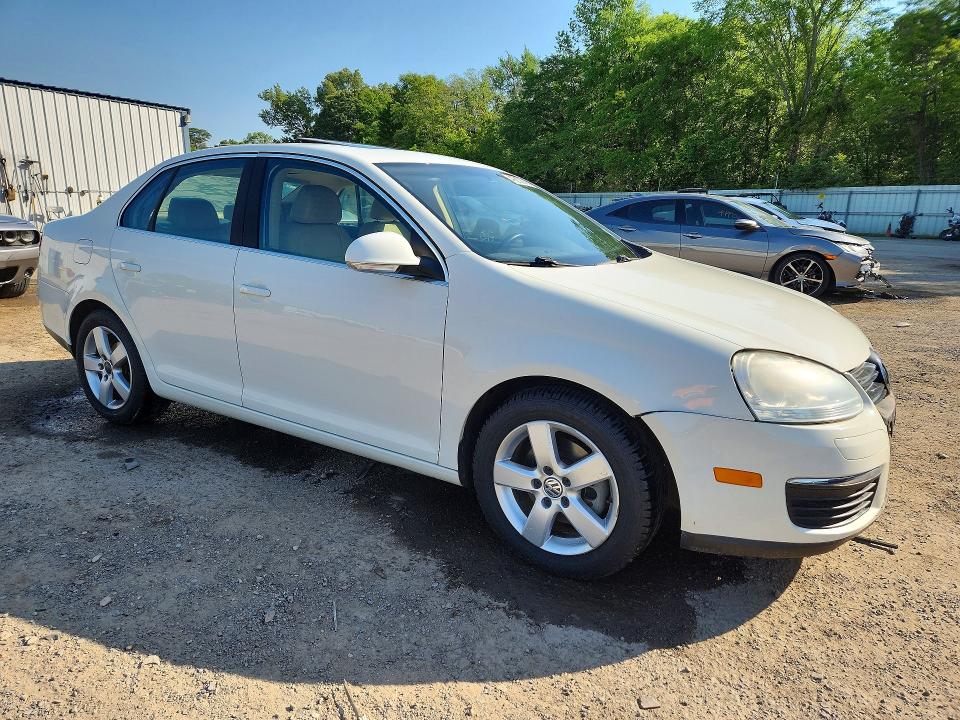 2008 Volkswagen Jetta მანქანა იყიდება აუქციონზე, vin: 3VWRM71K58M065632, აუქციონის ნომერი: 49232816