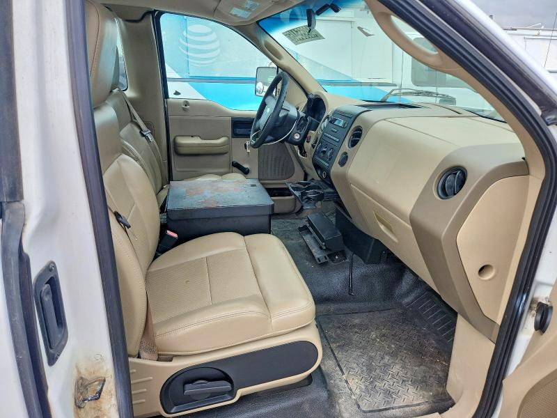 48955446 :رقم المزاد ، 1FTRF12258KB87567 vin ، 2008 Ford F150 مزاد بيع