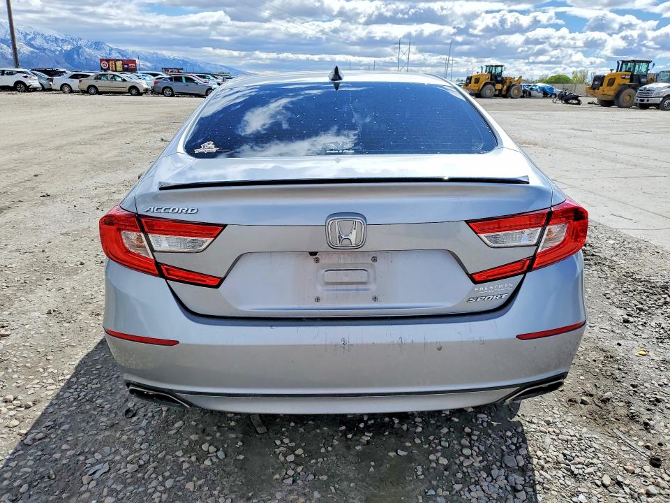 48933896 :رقم المزاد ، 1HGCV1F31MA026114 vin ، 2021 Honda Accord مزاد بيع