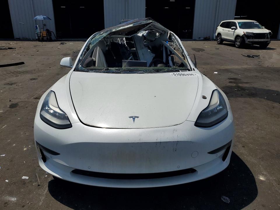 Продаж на аукціоні авто 2018 Tesla Model 3, vin: 5YJ3E1EB8JF106522, номер лоту: 51090496