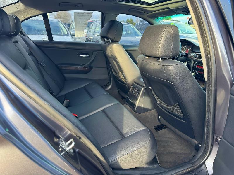 49056876 :رقم المزاد ، WBAVB17506NK38527 vin ، 2006 Bmw 325 مزاد بيع