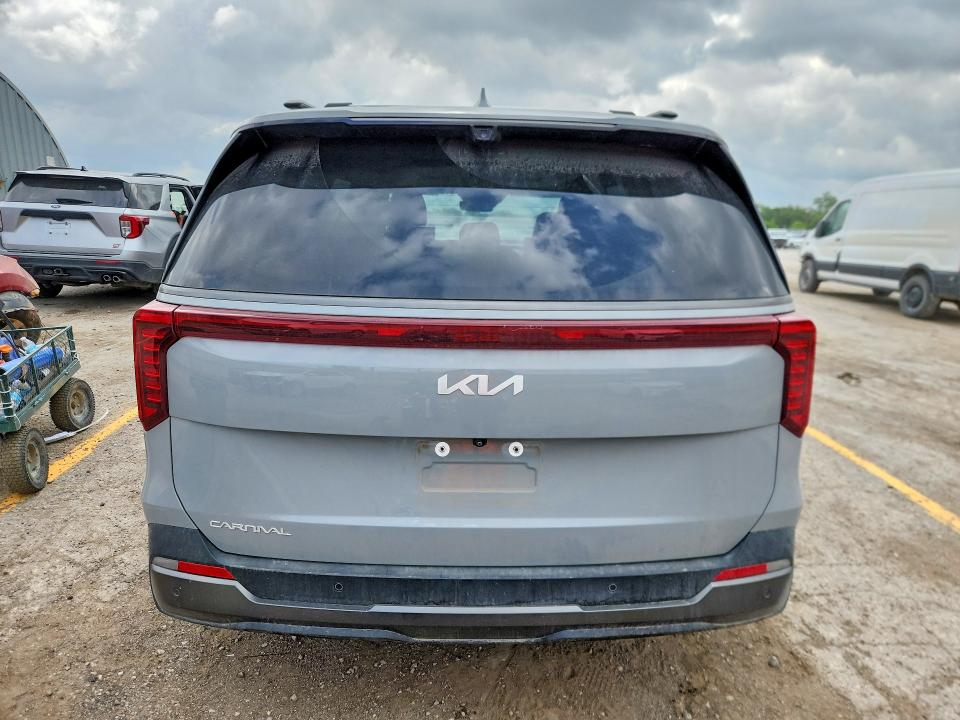 Продажа на аукционе авто 2025 Kia Carnival, vin: KNDNE5K34S6473167, номер лота: 50609696