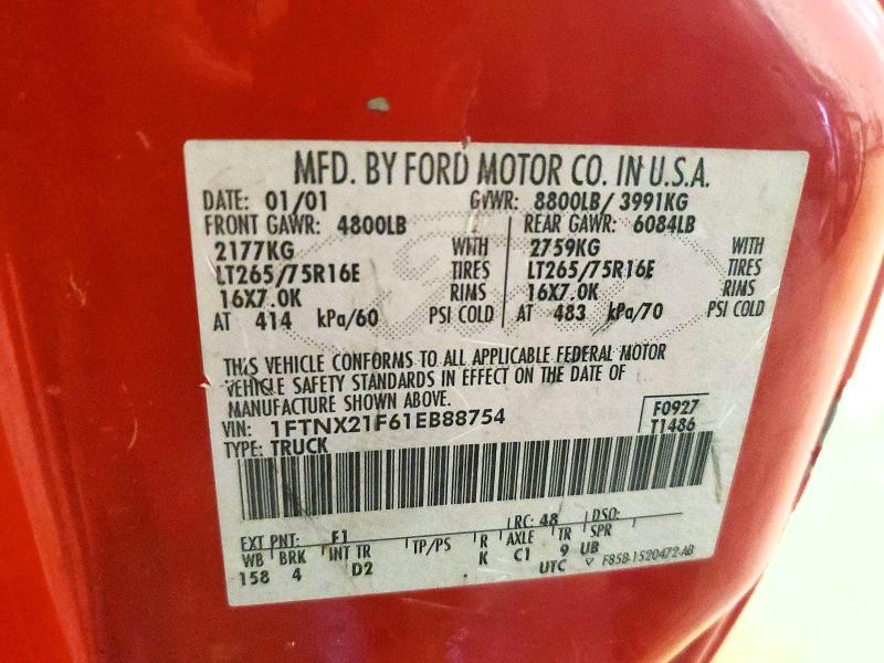 49866196 :رقم المزاد ، 1FTNX21F61EB88754 vin ، 2001 Ford F250 مزاد بيع