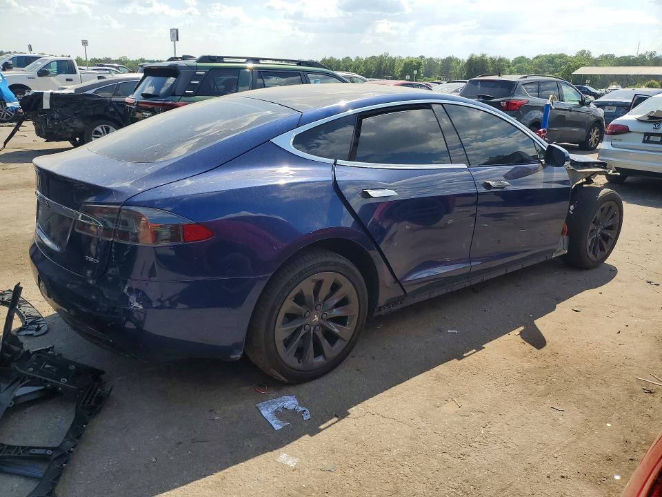 Продажа на аукционе авто 2018 Tesla Model S, vin: 5YJSA1E28JF291498, номер лота: 50895226