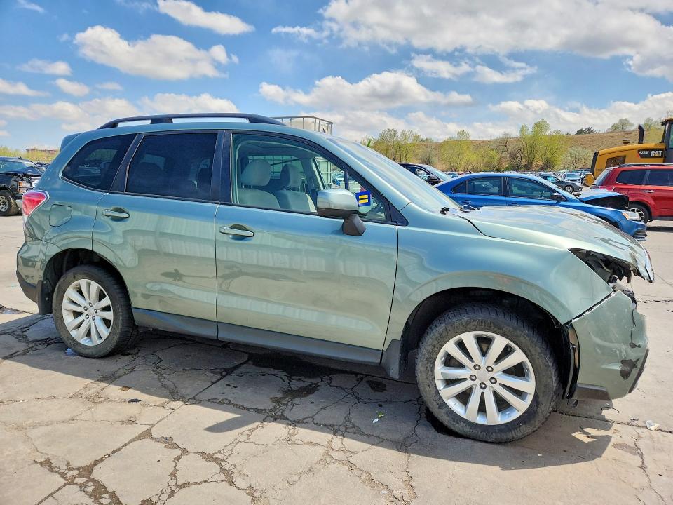 50610316 :رقم المزاد ، JF2SJAEC5HH487788 vin ، 2017 Subaru Forester مزاد بيع
