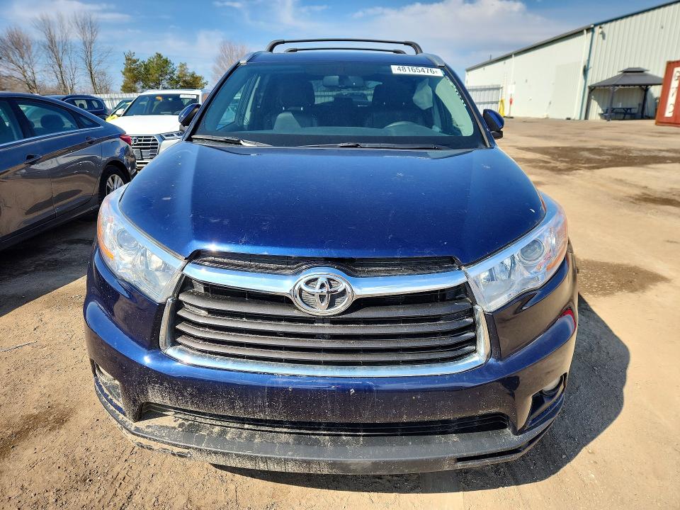 Продажа на аукционе авто 2016 Toyota Highlander, vin: 5TDJKRFH7GS336235, номер лота: 48165476