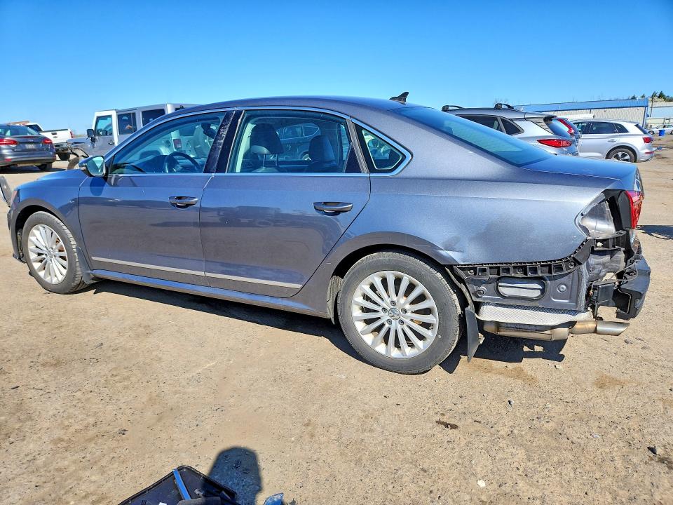 2016 Volkswagen Passat მანქანა იყიდება აუქციონზე, vin: 1VWBT7A37GC069856, აუქციონის ნომერი: 48630586