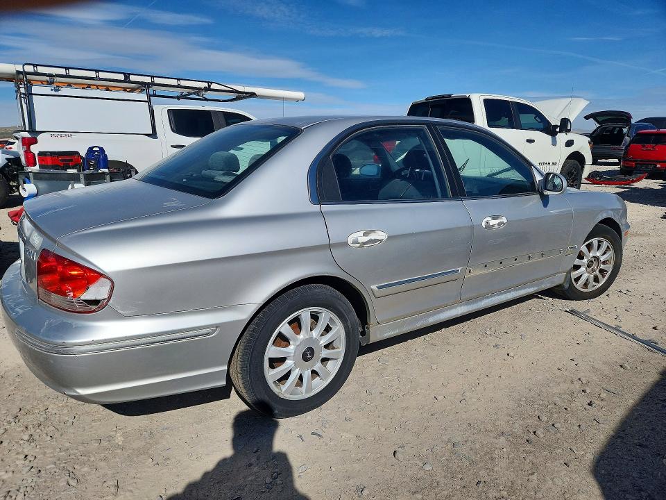 Auction sale of the 2005 Hyundai Sonata, vin: KMHWF35H25A110845, lot number: 49177006
