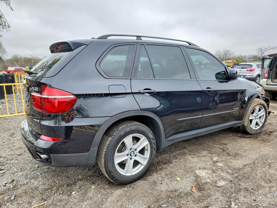 Продаж на аукціоні авто 2013 Bmw X5, vin: 5UXZV4C58D0E10429, номер лоту: 48734526