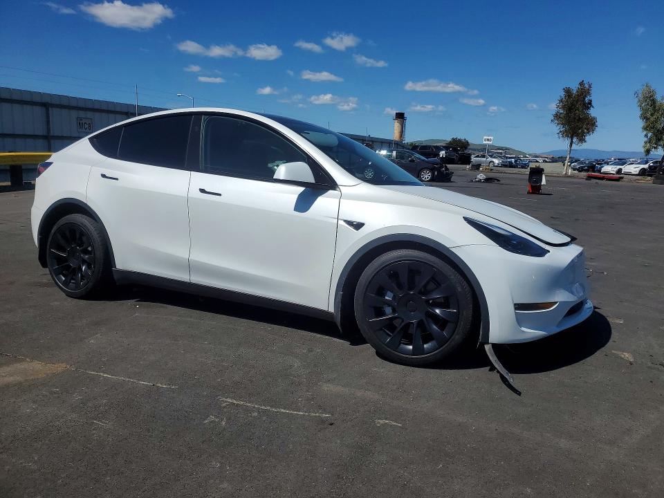 2023 Tesla Model Y მანქანა იყიდება აუქციონზე, vin: 7SAYGAEE4PF903114, აუქციონის ნომერი: 48194836
