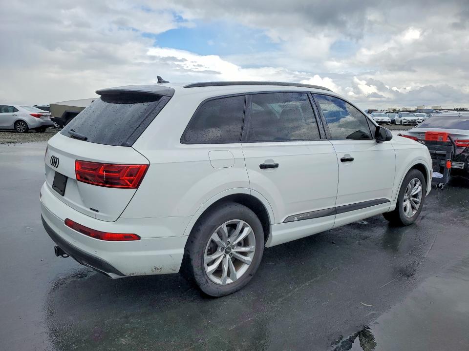 Aukcja sprzedaży 2018 Audi Q7, vin: WA1LHAF7XJD013987, numer aukcji: 49606716
