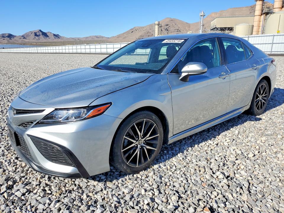 Продаж на аукціоні авто 2021 Toyota Camry, vin: 4T1G11AKXMU543304, номер лоту: 49455216
