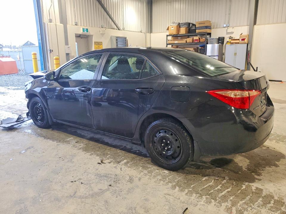 Продаж на аукціоні авто 2018 Toyota Corolla, vin: 2T1BURHE3JC095677, номер лоту: 49472916