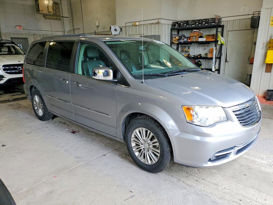 Aukcja sprzedaży 2015 Chrysler Town & Country, vin: 2C4RC1CG5FR743717, numer aukcji: 49506686