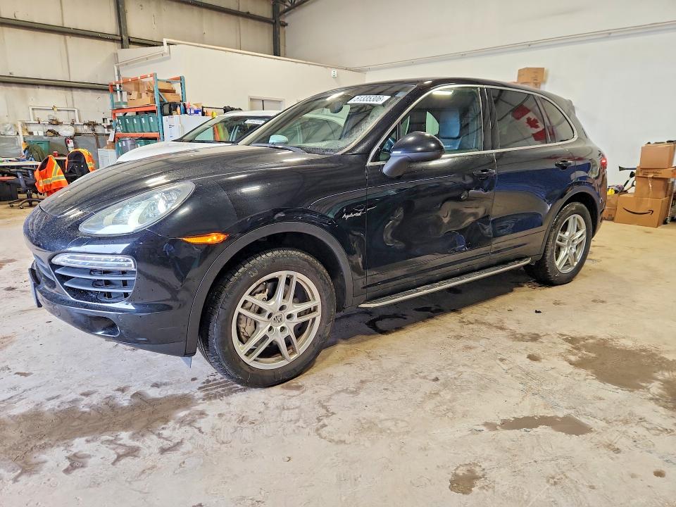 51335306 :رقم المزاد ، WP1AE2A22CLA93980 vin ، 2012 Porsche Cayenne مزاد بيع