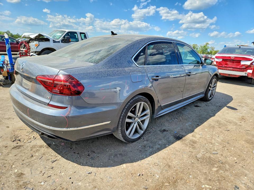 49979576 :رقم المزاد ، 1VWDT7A36HC060950 vin ، 2017 Volkswagen Passat مزاد بيع