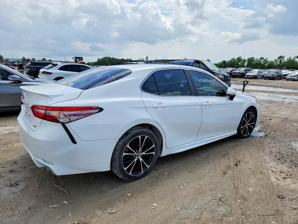 Aukcja sprzedaży 2018 Toyota Camry, vin: 4T1B11HK9JU094130, numer aukcji: 50170756