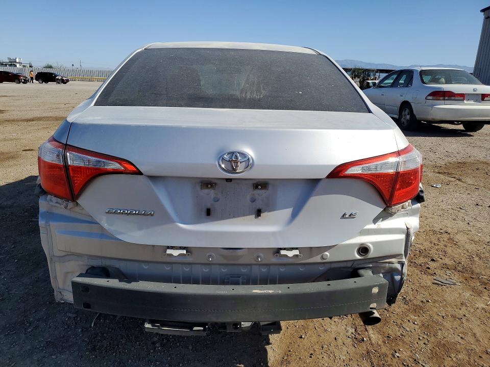 Продаж на аукціоні авто 2015 Toyota Corolla, vin: 5YFBURHE1FP240156, номер лоту: 48715916