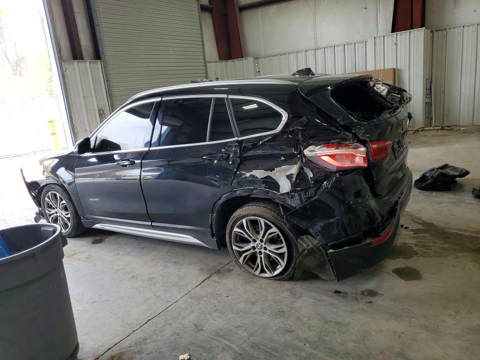 Продаж на аукціоні авто 2017 Bmw X1, vin: WBXHT3Z33H4A55688, номер лоту: 51770106