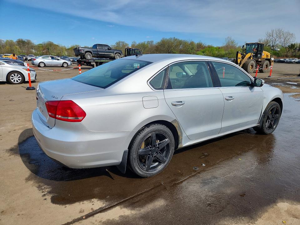 Aukcja sprzedaży 2015 Volkswagen Passat, vin: 1VWBV7A38FC061581, numer aukcji: 50944046