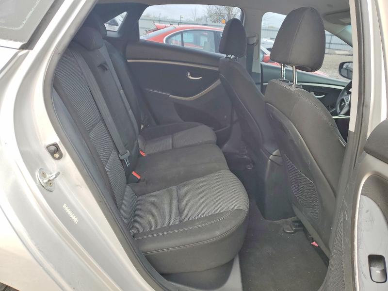 Продажа на аукционе авто 2016 Hyundai Elantra Gt, vin: KMHD35LH6GU323720, номер лота: 50412016