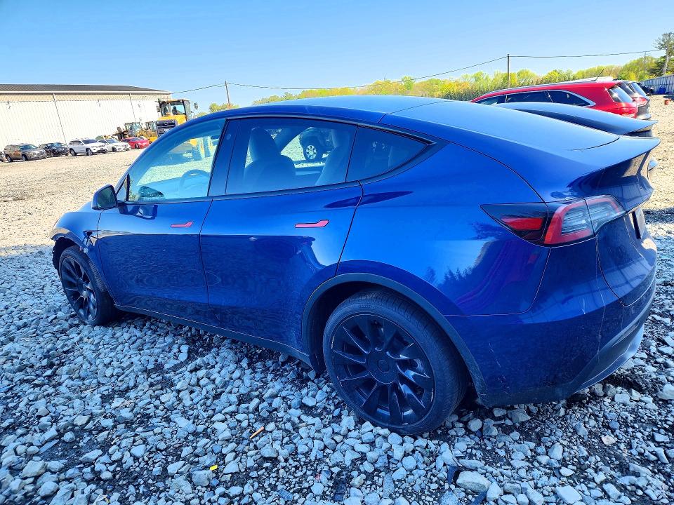 50577036 :رقم المزاد ، 7SAYGDEE3PF769987 vin ، 2023 Tesla Model Y مزاد بيع
