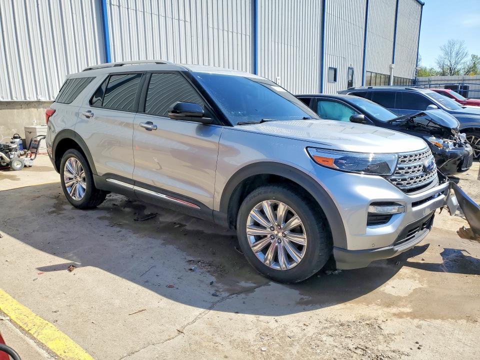 49392336 :رقم المزاد ، 1FMSK8FH4NGA69900 vin ، 2022 Ford Explorer مزاد بيع