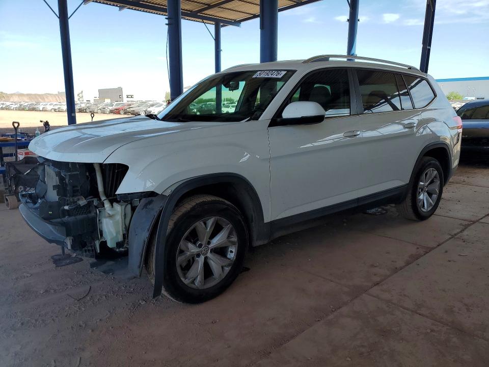 50192476 :رقم المزاد ، 1V2CR2CA9JC543462 vin ، 2018 Volkswagen Atlas مزاد بيع