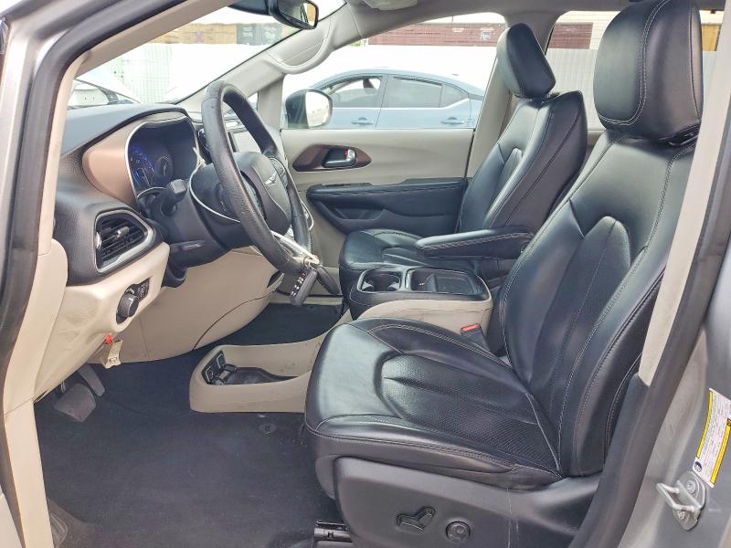 50129546 :رقم المزاد ، 2C4RC1DG6LR148966 vin ، 2020 Chrysler Voyager مزاد بيع