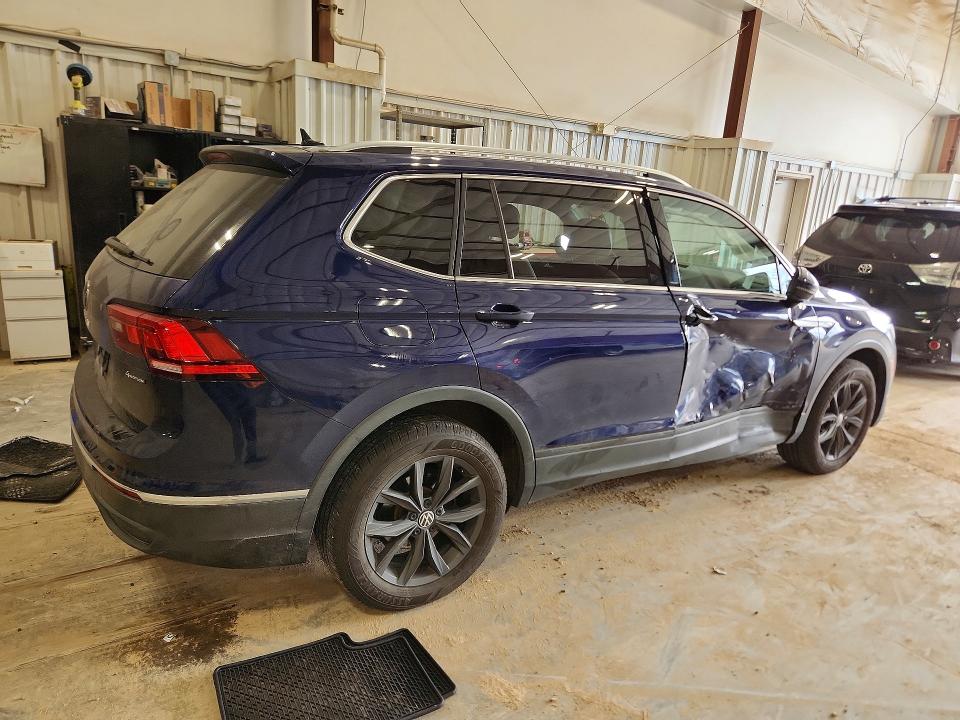 Продаж на аукціоні авто 2022 Volkswagen Tiguan, vin: 3VV2B7AX2NM006167, номер лоту: 51602646