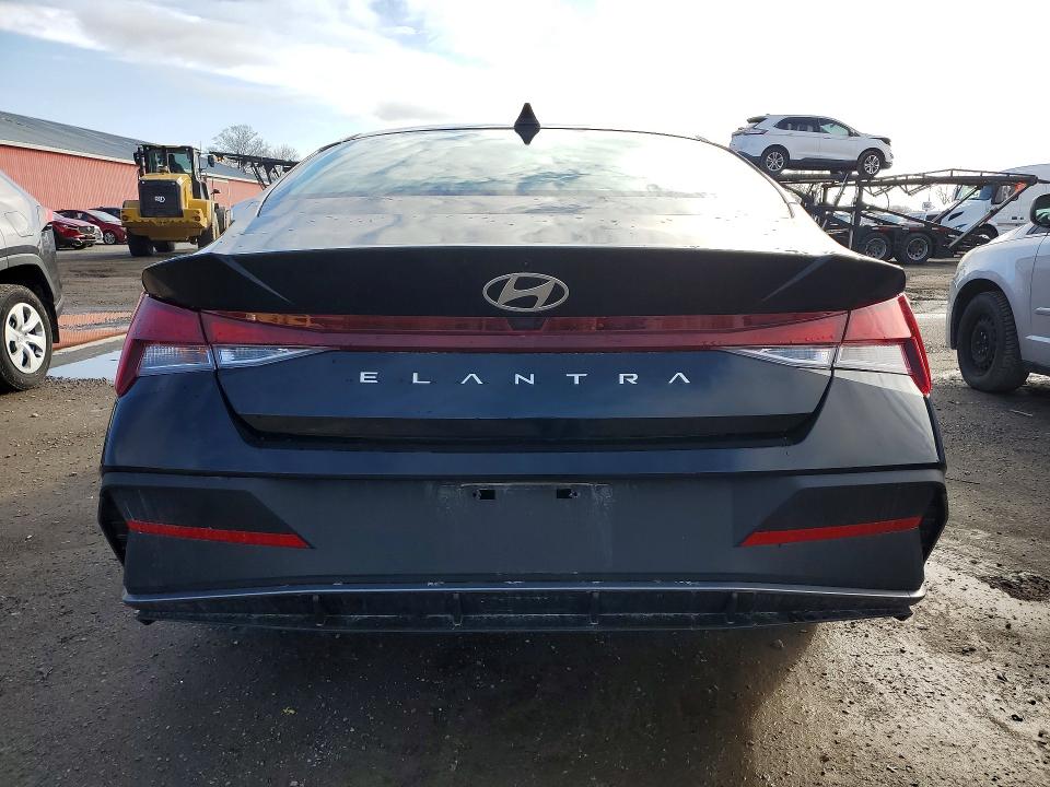 48276056 :رقم المزاد ، KMHLM4DG3TU114437 vin ، 2026 Hyundai Elantra مزاد بيع