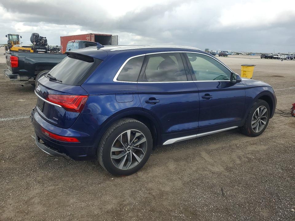 48084626 :رقم المزاد ، WA1AAAFYXM2086412 vin ، 2021 Audi Q5 مزاد بيع