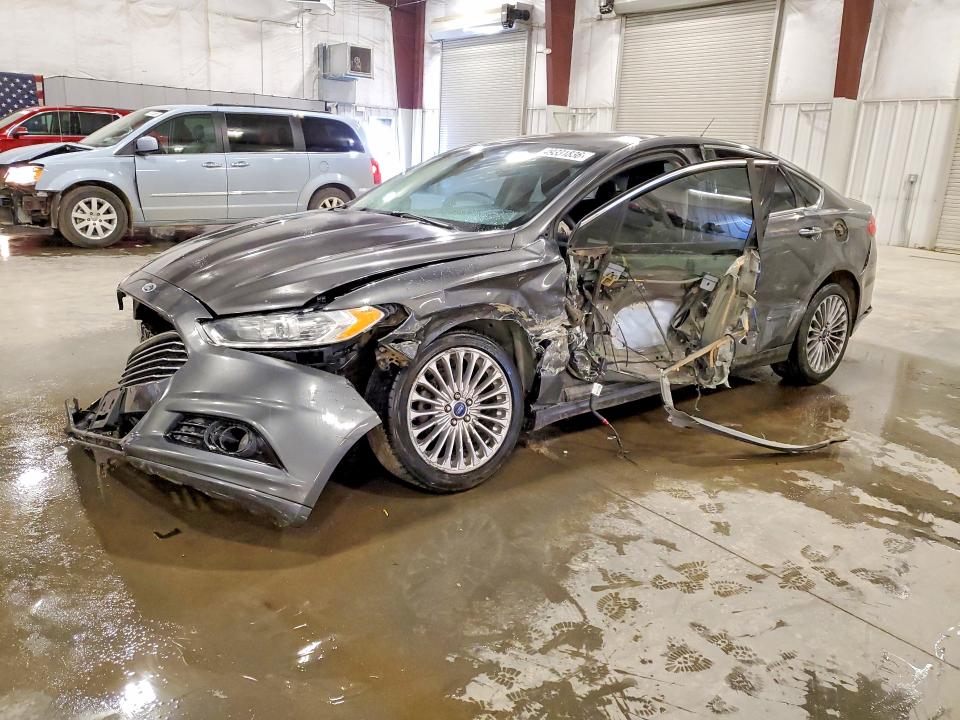 49331836 :رقم المزاد ، 3FA6P0K96GR174754 vin ، 2016 Ford Fusion مزاد بيع