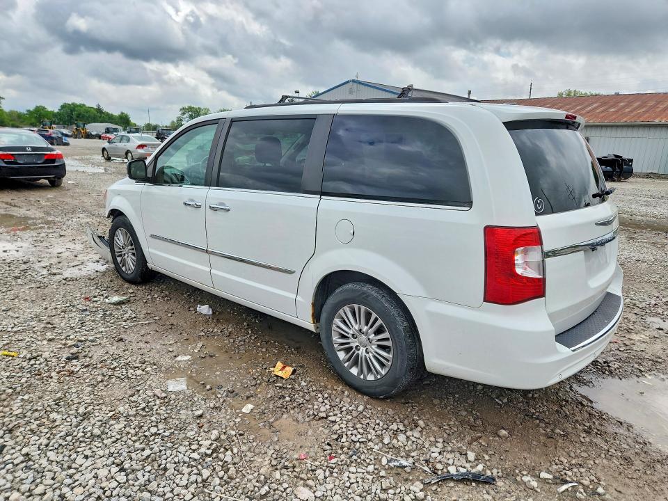 50730196 :رقم المزاد ، 2C4RC1CG9FR590680 vin ، 2015 Chrysler Town & Country مزاد بيع