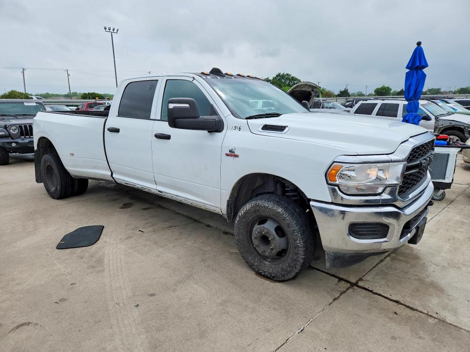 50635576 :رقم المزاد ، 3C63RRGL3RG218876 vin ، 2024 Ram 3500 مزاد بيع